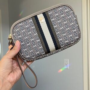Tory Burch Gemini Link Canvas Wristlet